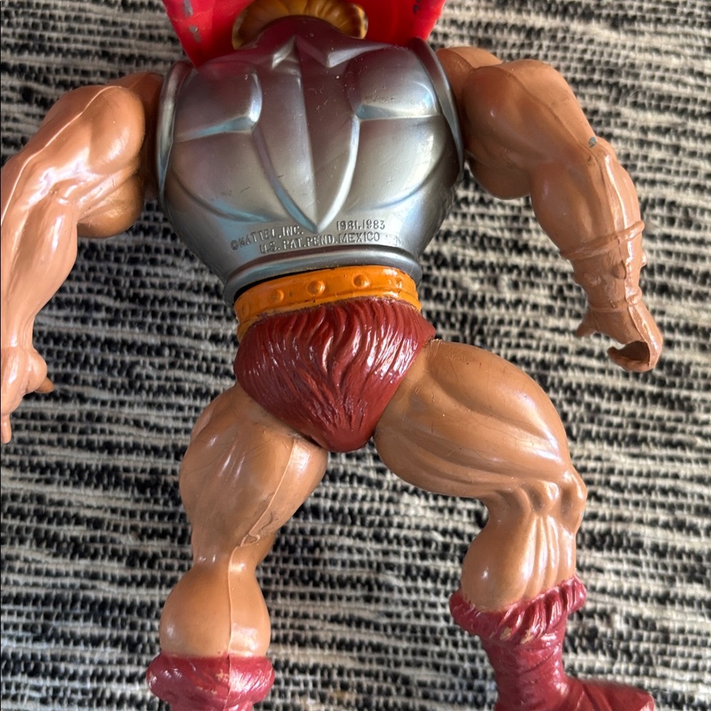 Vintage 1983 Masters Of The Universe He-Man Figure - Picture 3 of 4